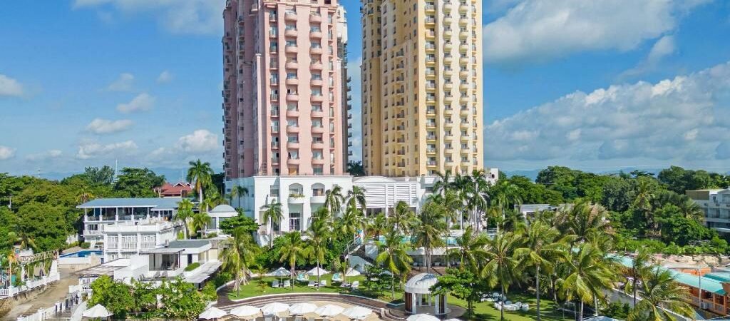 Mövenpick Beach Resort