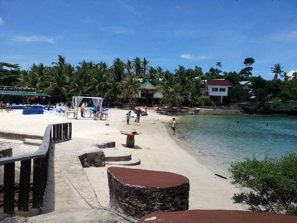 Mangodlong Beach Camotes